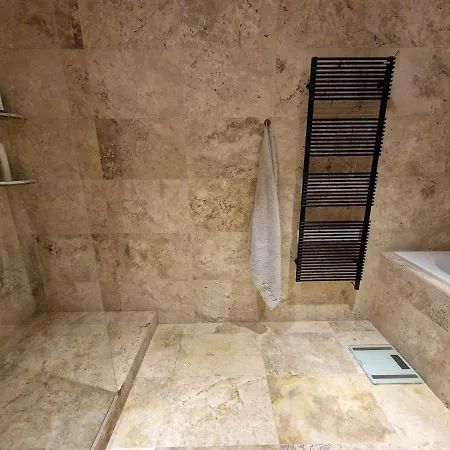 Apartment Luxury And Private Jacuzzi 300 Meters From The *