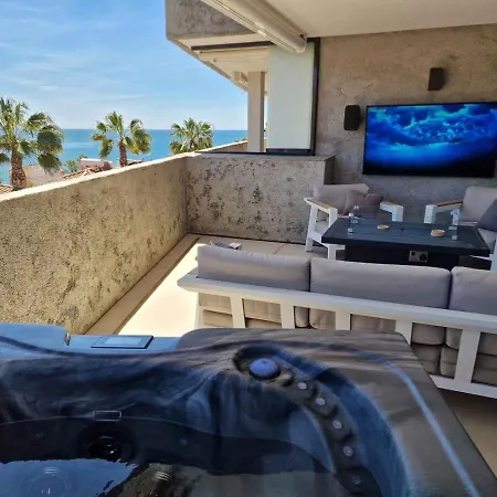 Luxury And Private Jacuzzi 300 Meters From The Benalmadena