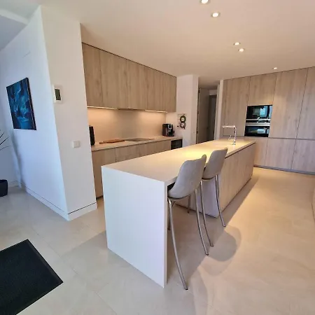 Apartment Luxury And Private Jacuzzi 300 Meters From The *