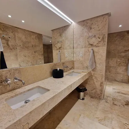 Apartment Luxury And Private Jacuzzi 300 Meters From The *